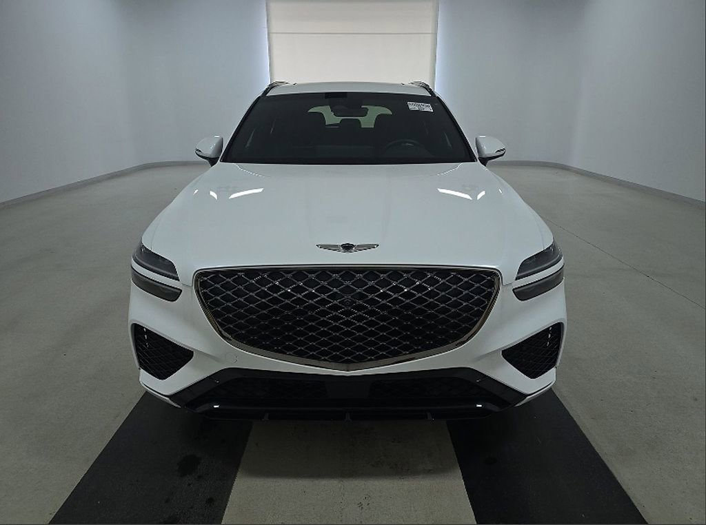 Used 2025 Genesis GV70 2.5T w/ Sport Prestige Package AWD/4WD image 11