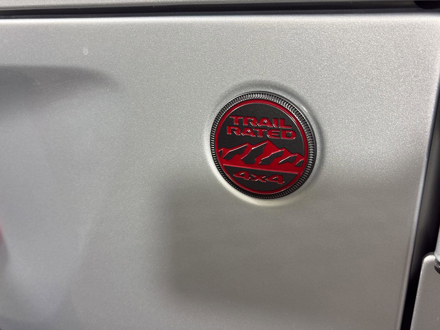 Used 2023 Jeep Wrangler Unlimited Rubicon AWD/4WD image 10