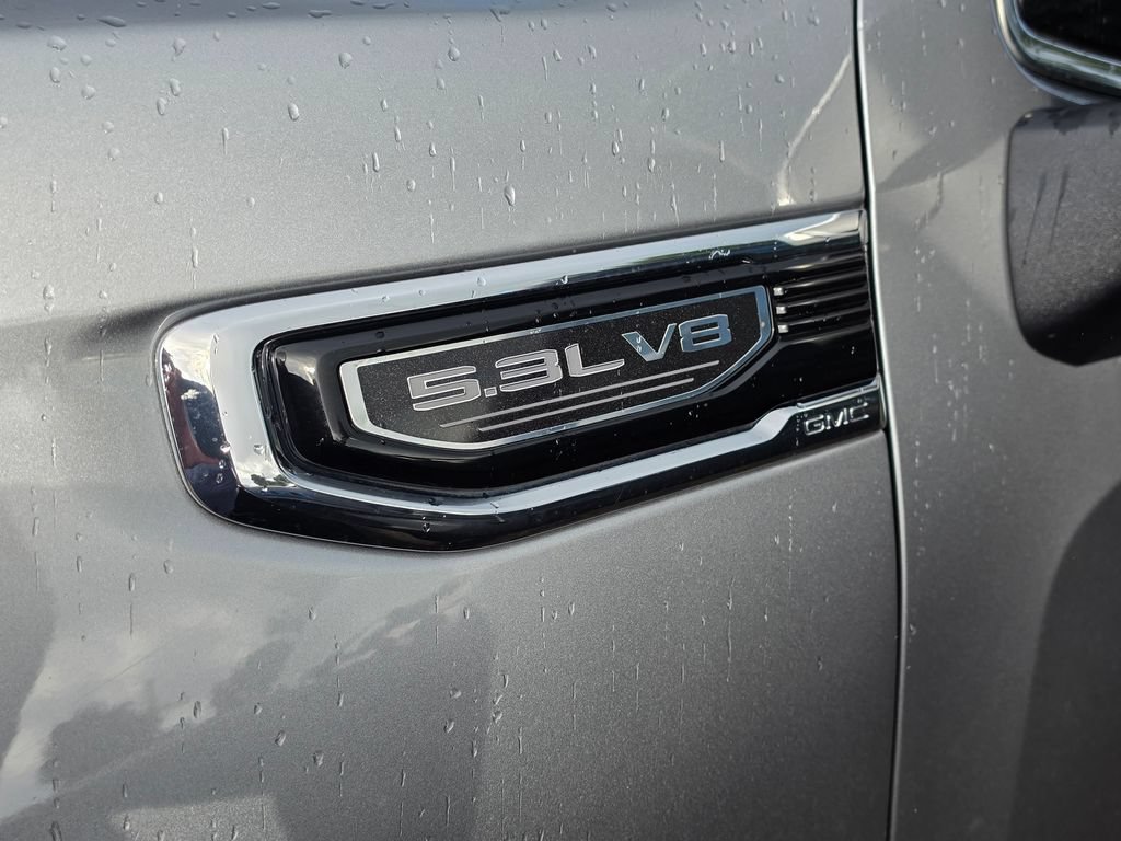 Used 2025 GMC Sierra 1500 SLT AWD/4WD image 5