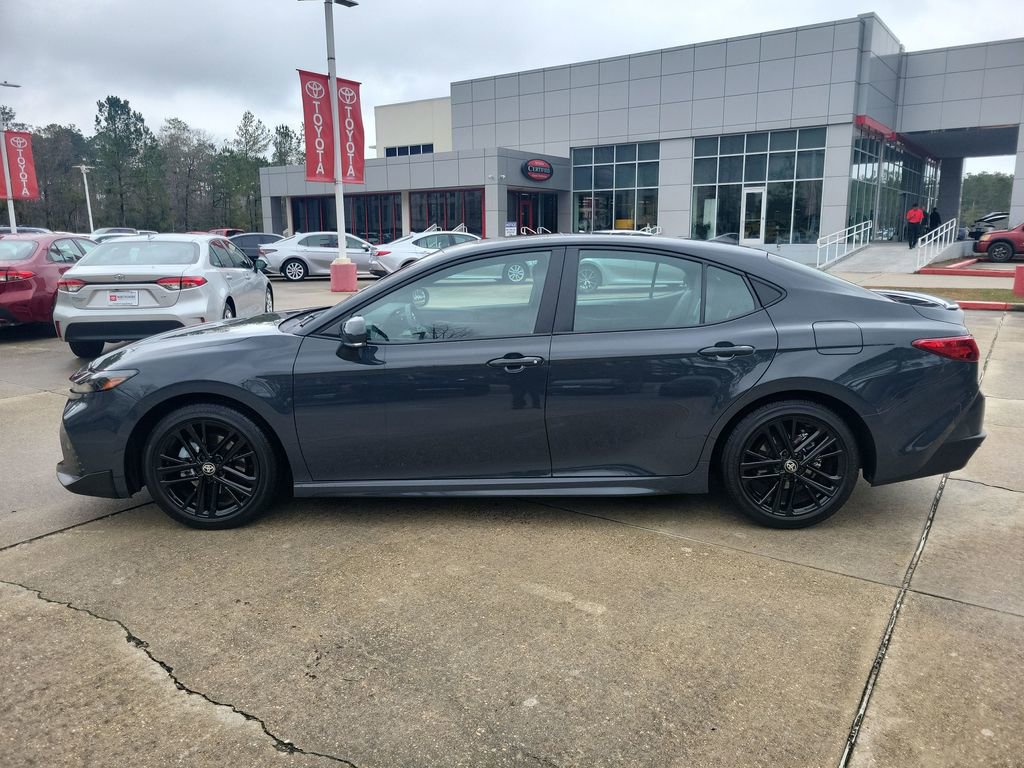 Certified 2025 Toyota Camry SE image 2