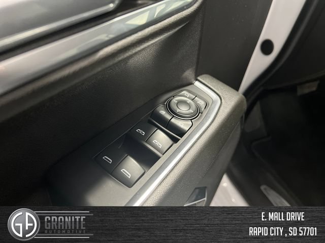 Used 2024 GMC Sierra 1500 SLT AWD/4WD image 11