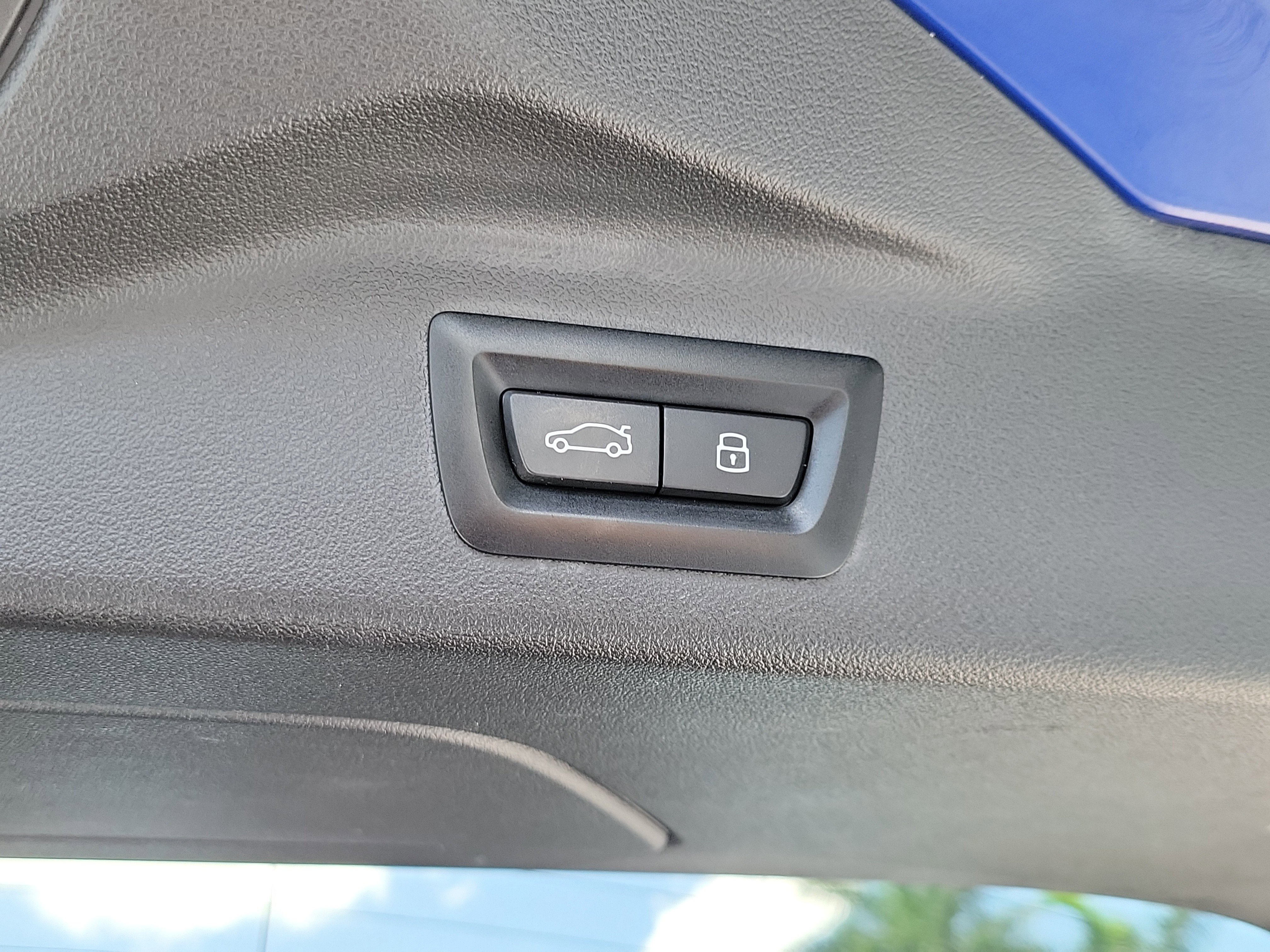 Used 2024 BMW X7 M60i w/ Executive Package AWD/4WD image 8
