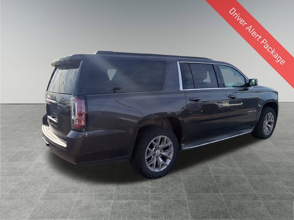 Used 2015 GMC Yukon XL SLT w/ HD Trailering Package AWD/4WD image 6