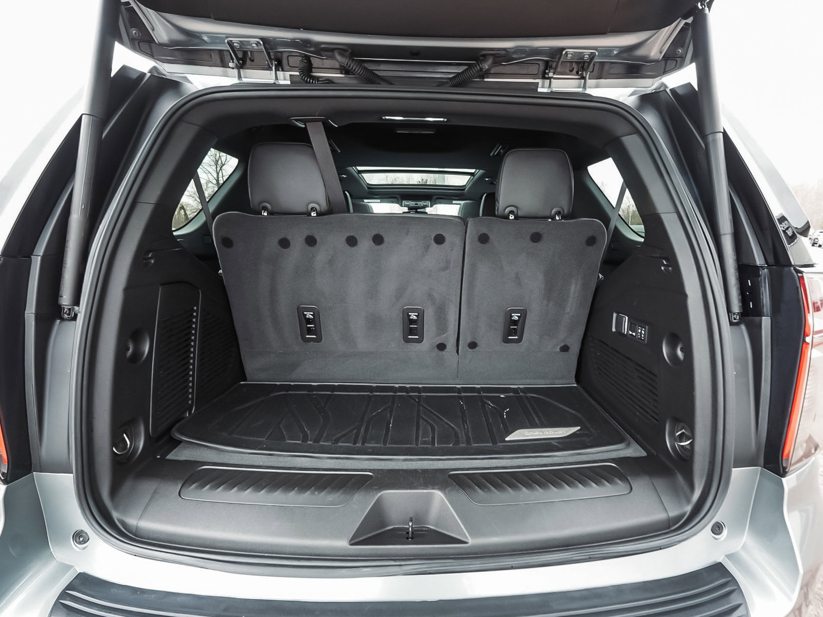 Used 2024 Chevrolet Tahoe LT w/ LT Signature Plus Package image 54