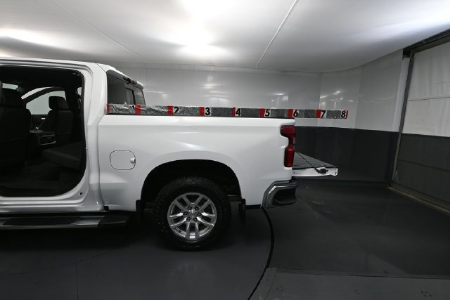 Used 2021 Chevrolet Silverado 1500 LTZ w/ Technology Package AWD/4WD image 31