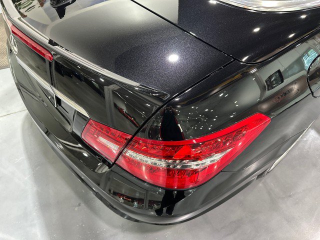 Used 2012 Mercedes-Benz E 550 Cabriolet image 29
