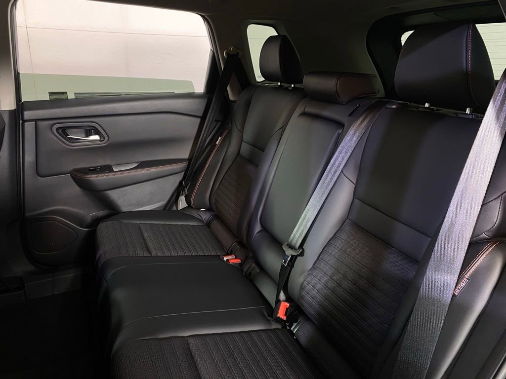 New 2026 Nissan Rogue SV image 8