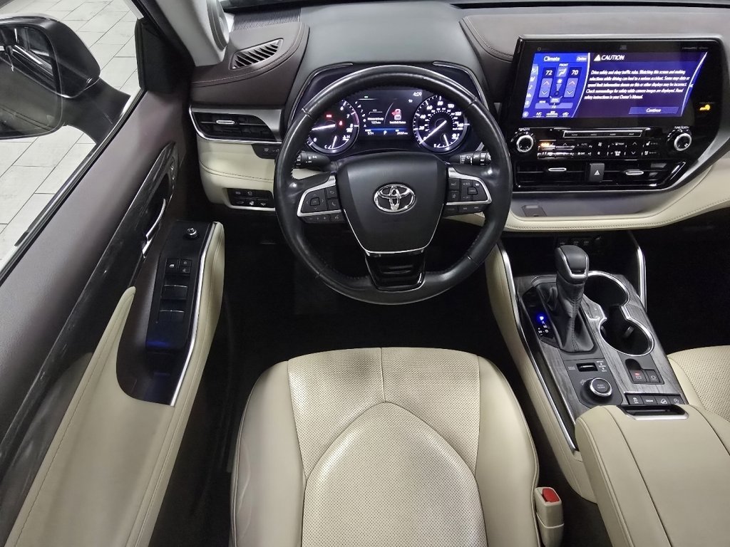 Certified 2020 Toyota Highlander Limited image 25