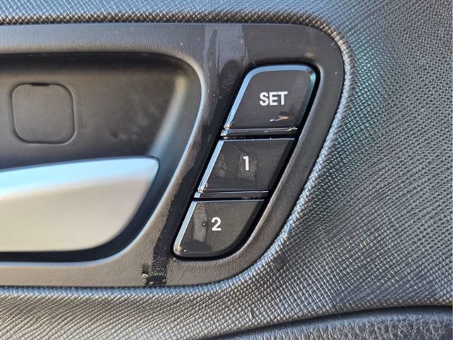 Used 2018 Hyundai Santa Fe Sport w/ 2.0T Ultimate Tech Package 05 FWD image 35