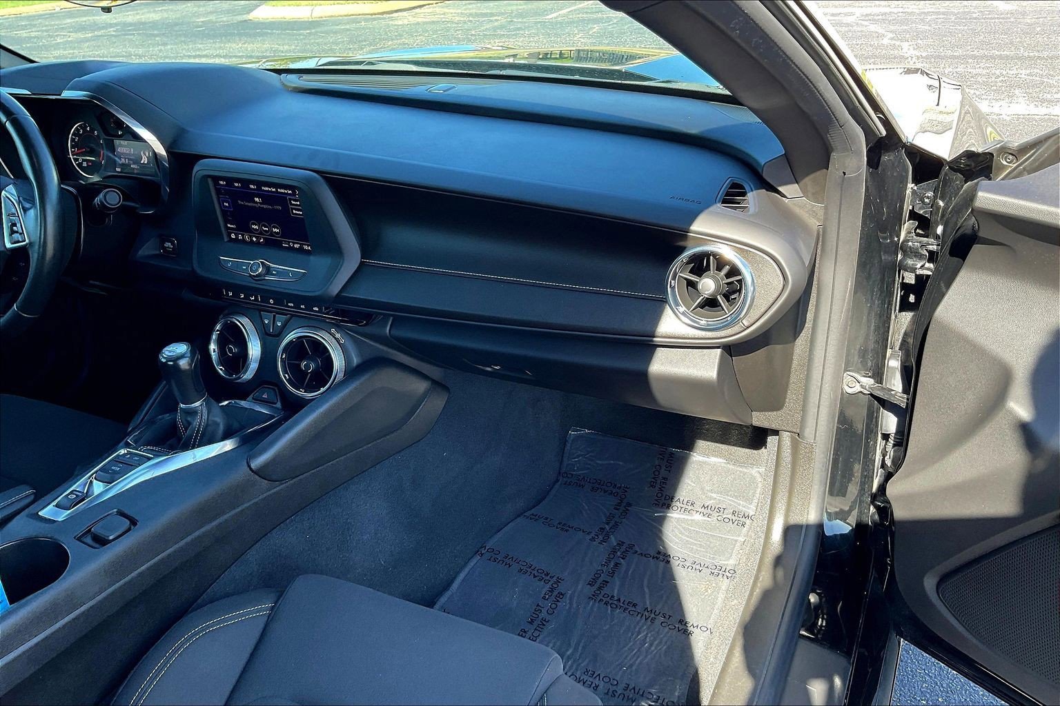 Used 2021 Chevrolet Camaro LS image 15