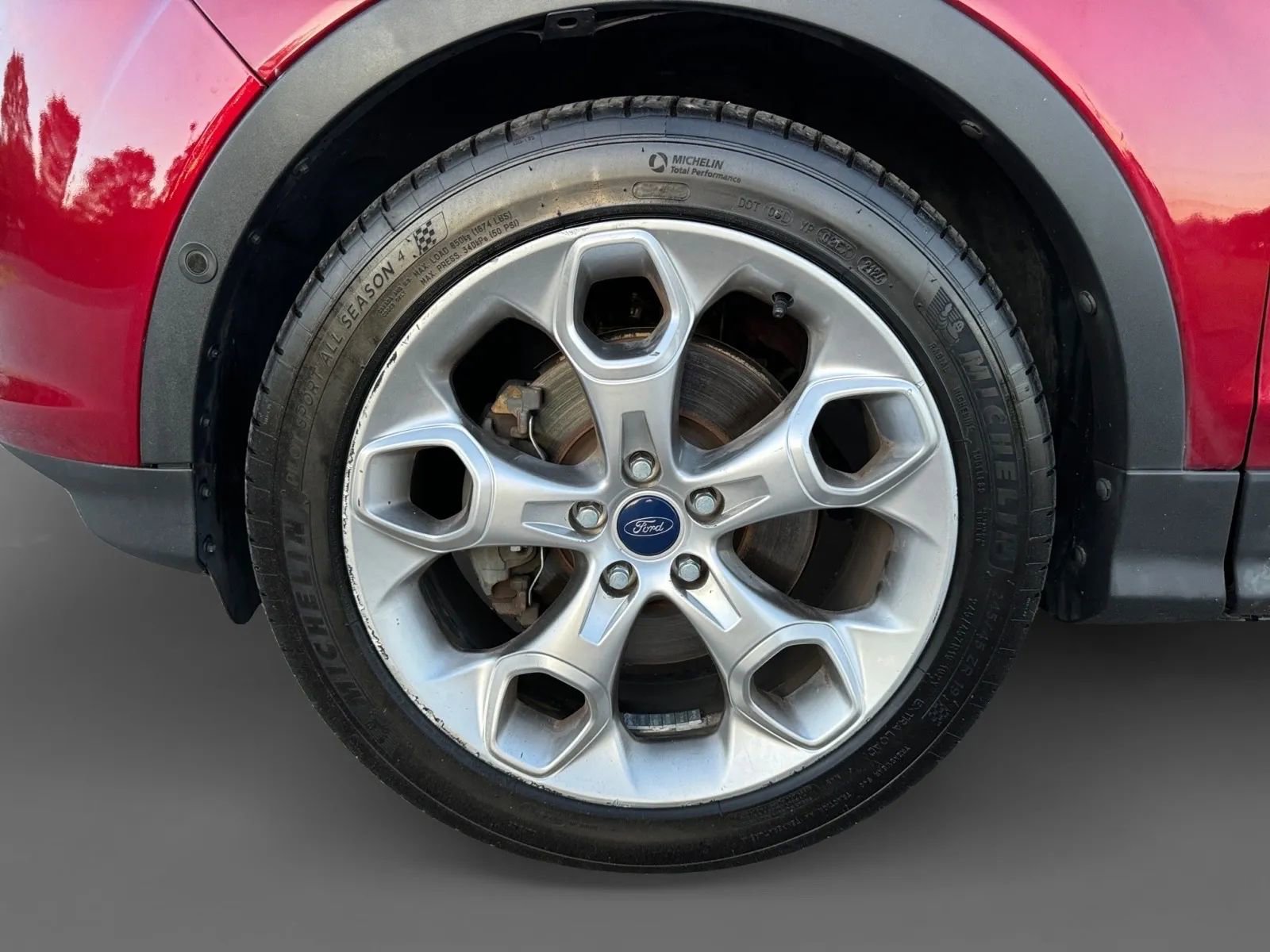 Used 2014 Ford Escape Titanium w/ Equipment Group 401A AWD/4WD image 22