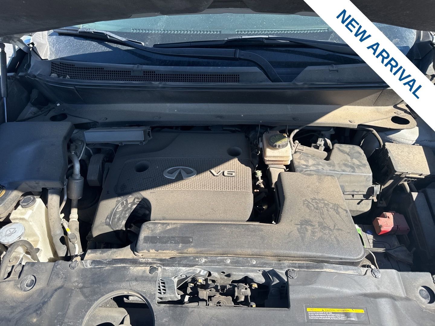 Used 2015 INFINITI QX60 AWD w/ Deluxe Touring Package image 29