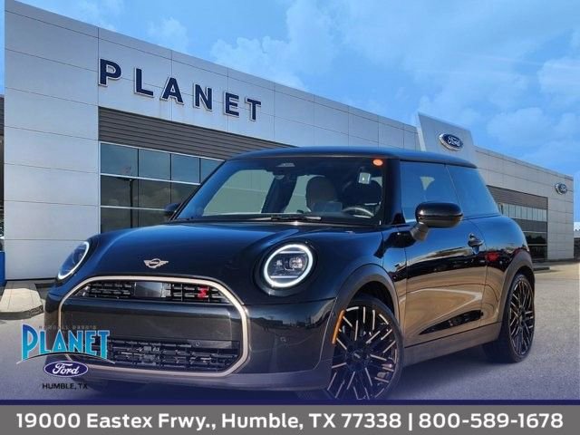 Used 2025 MINI Cooper S image 1