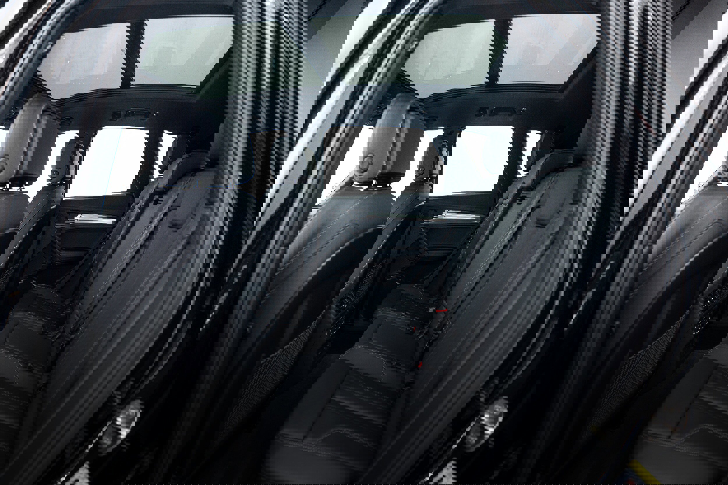 Certified 2025 Audi Q5 2.0T Premium w/ Convenience Plus Package image 17