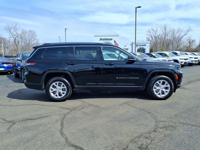 Certified 2022 Jeep Grand Cherokee L Limited image 2