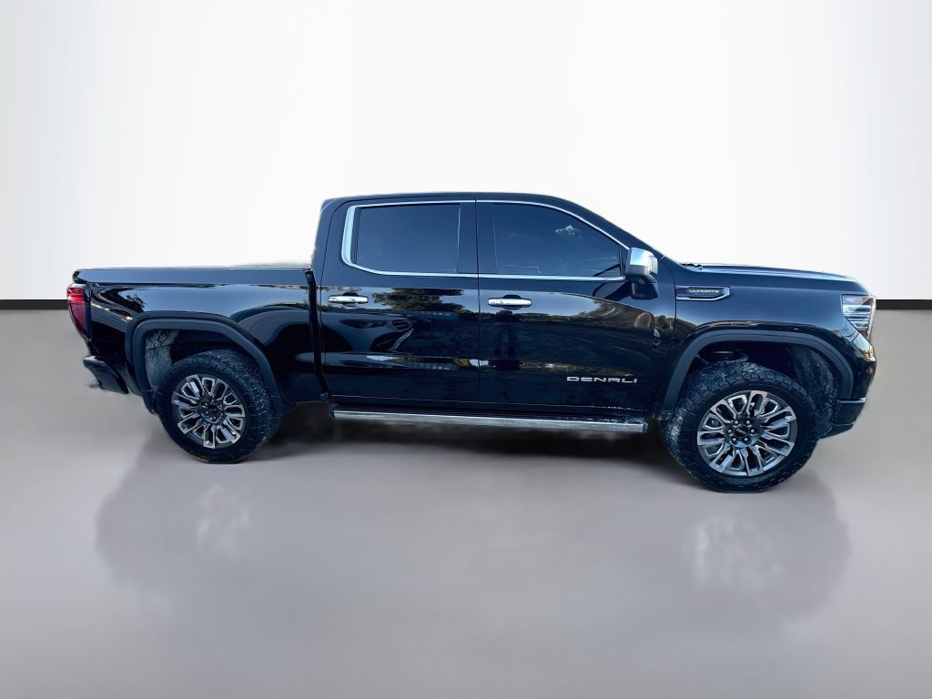 Used 2024 GMC Sierra 1500 Denali Ultimate AWD/4WD image 4