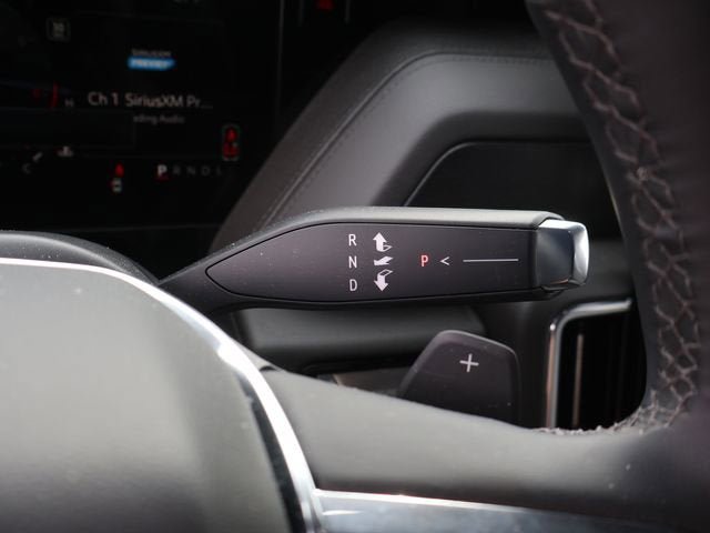 New 2026 GMC Yukon XL Denali w/ Sun & Power Step Package AWD/4WD image 30