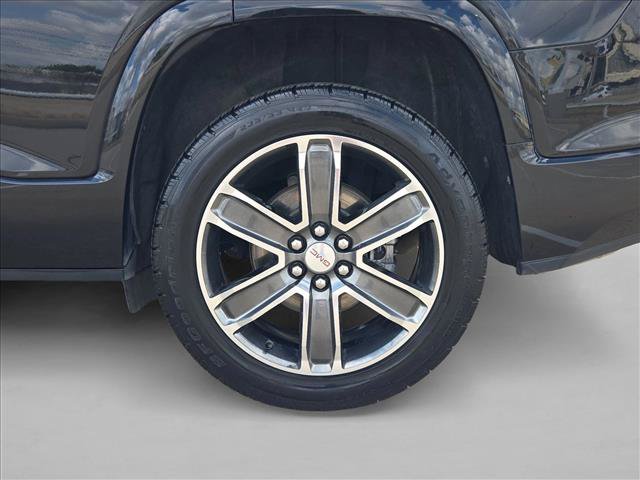 Used 2017 GMC Acadia Denali FWD image 22
