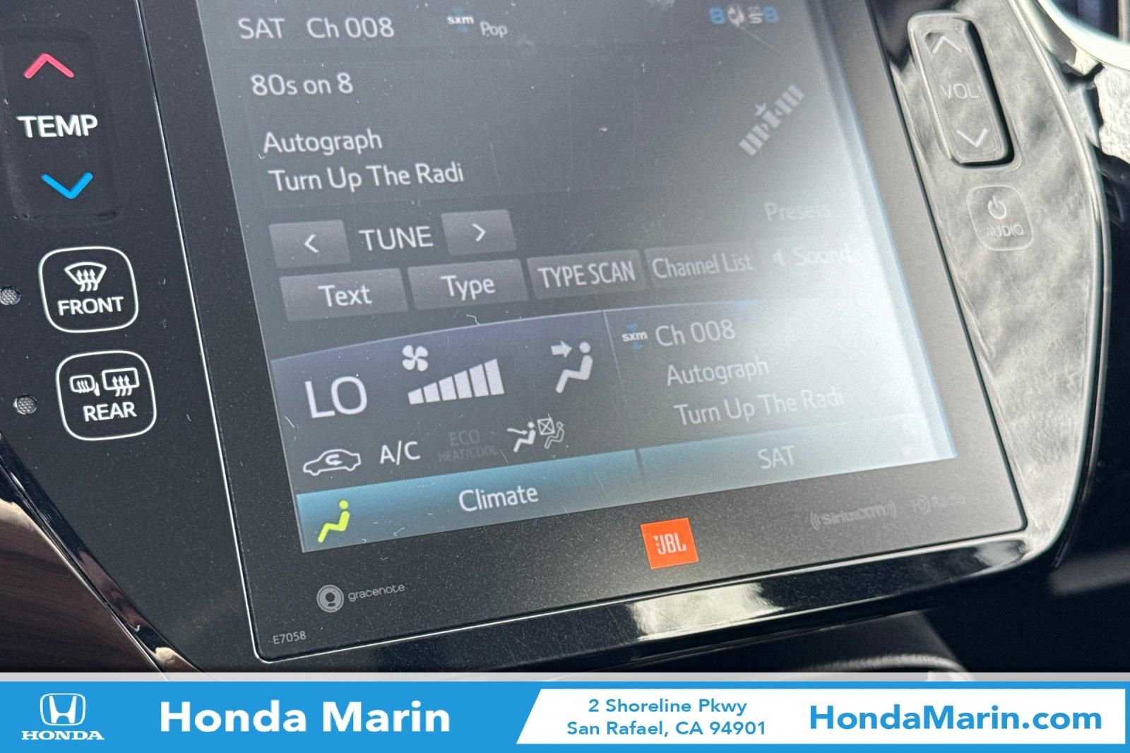 Used 2021 Toyota Prius Prime Limited FWD image 36