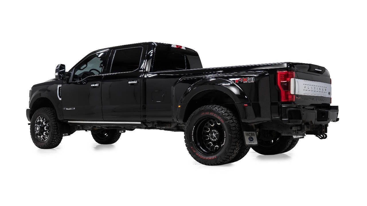 Used 2017 Ford F350 Platinum w/ Platinum Ultimate Package AWD/4WD image 4
