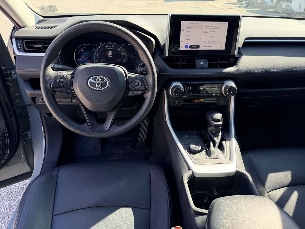 Certified 2023 Toyota RAV4 XLE w/ Convenience Package AWD/4WD image 2