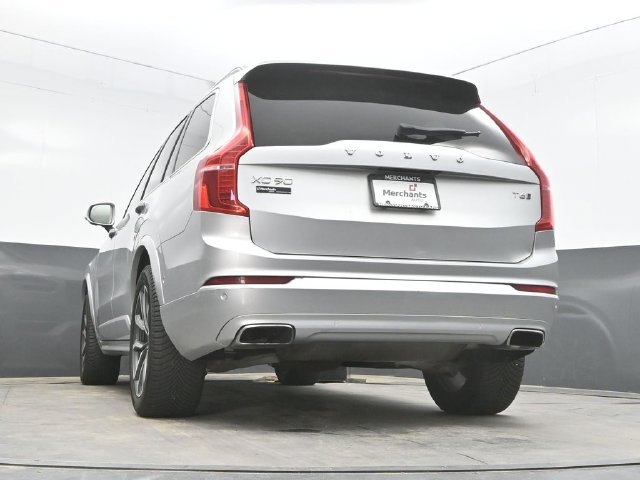 Used 2018 Volvo XC90 T6 Momentum w/ Convenience Package AWD/4WD image 46