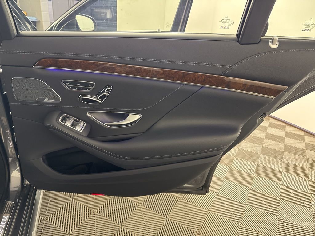 Certified 2017 Mercedes-Benz S 550 4MATIC Sedan image 24