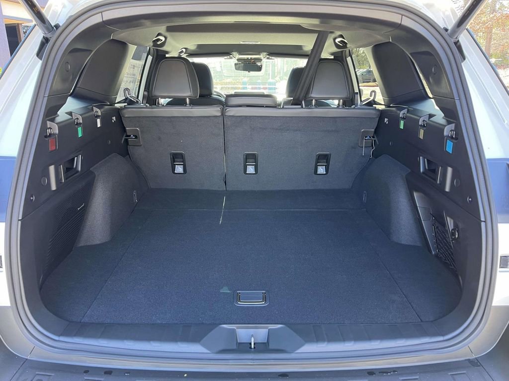 New 2026 Subaru Outback Touring XT image 10