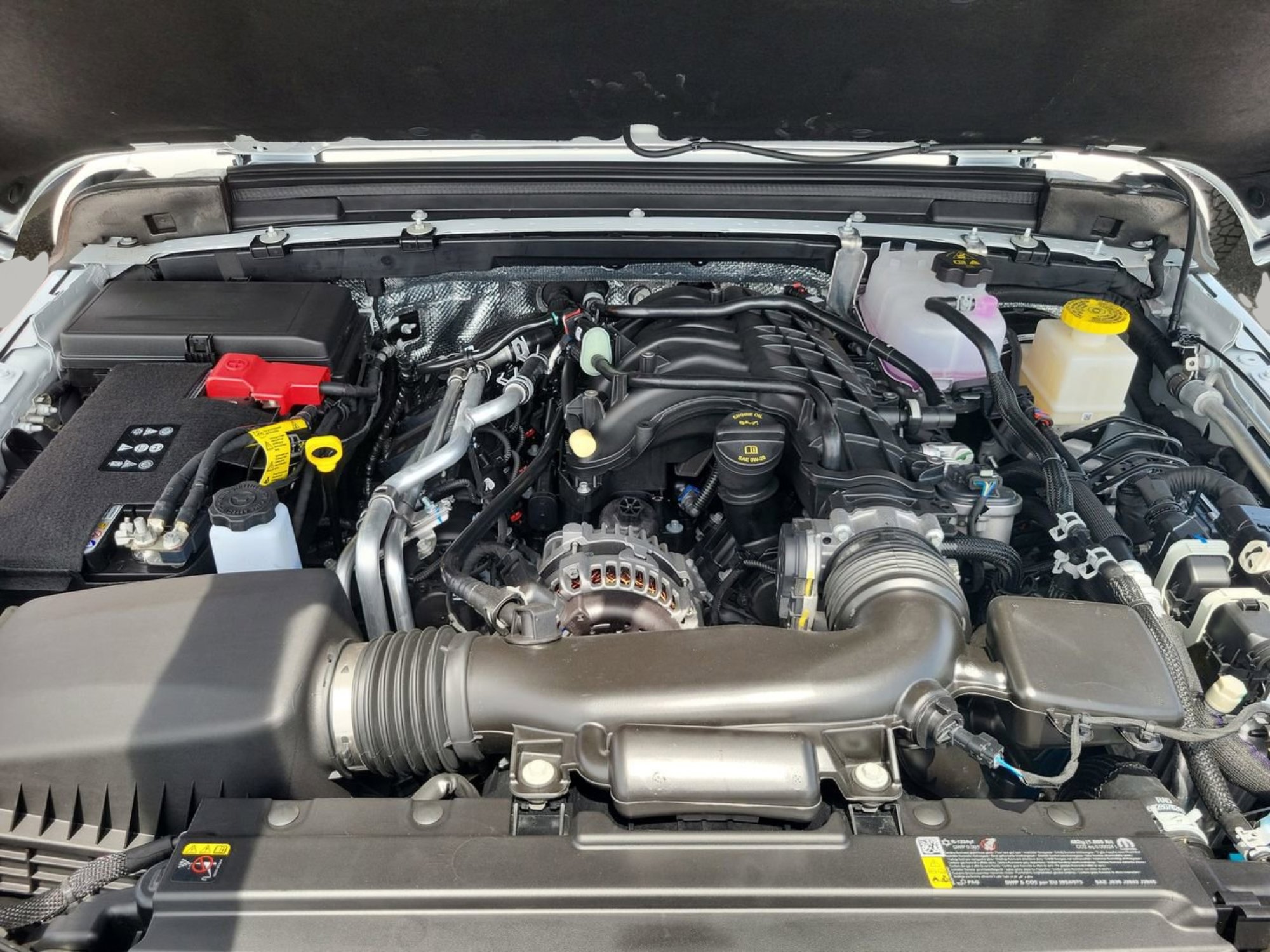 New 2025 Jeep Gladiator Sport image 9