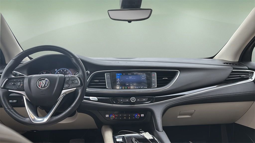Used 2023 Buick Enclave Avenir image 12