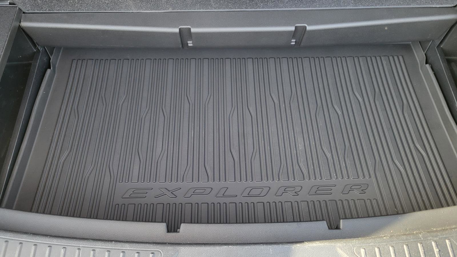 Used 2022 Ford Explorer Base image 33