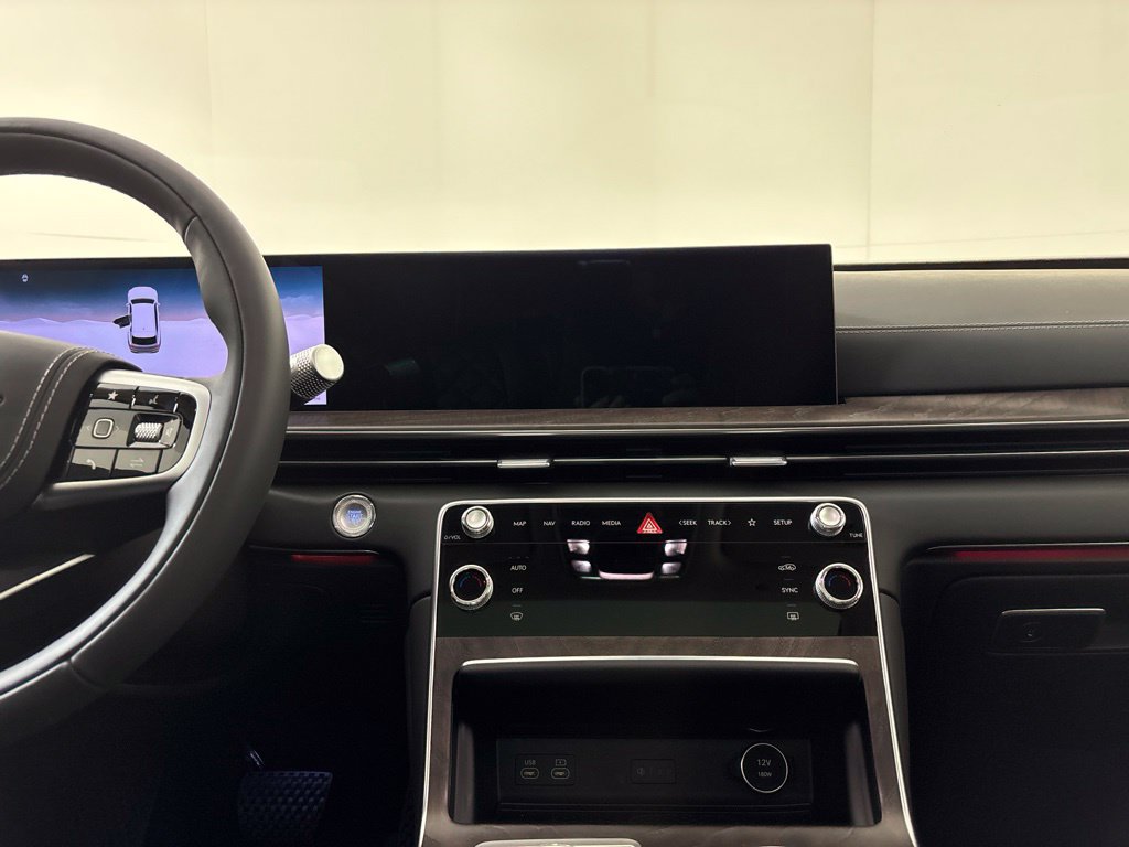 New 2027 Genesis GV80 3.5T Prestige AWD/4WD image 23