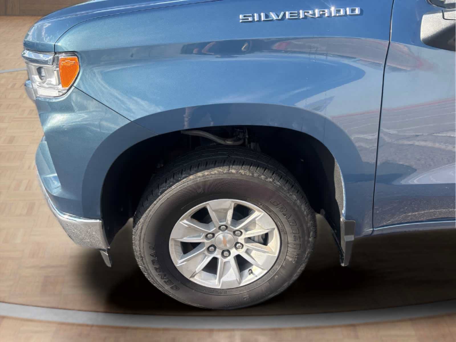 Used 2024 Chevrolet Silverado 1500 LT w/ Safety Package RWD image 28
