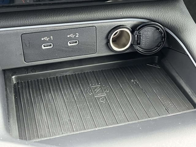 Used 2026 Nissan Sentra SR w/ Floor Mat Package FWD image 31