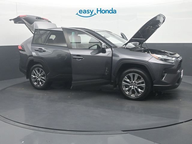 Used 2022 Toyota RAV4 XLE Premium FWD image 35