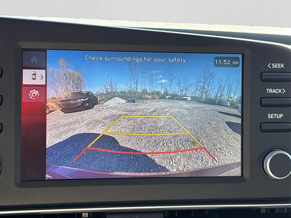 Certified 2025 Hyundai Elantra Sport image 26