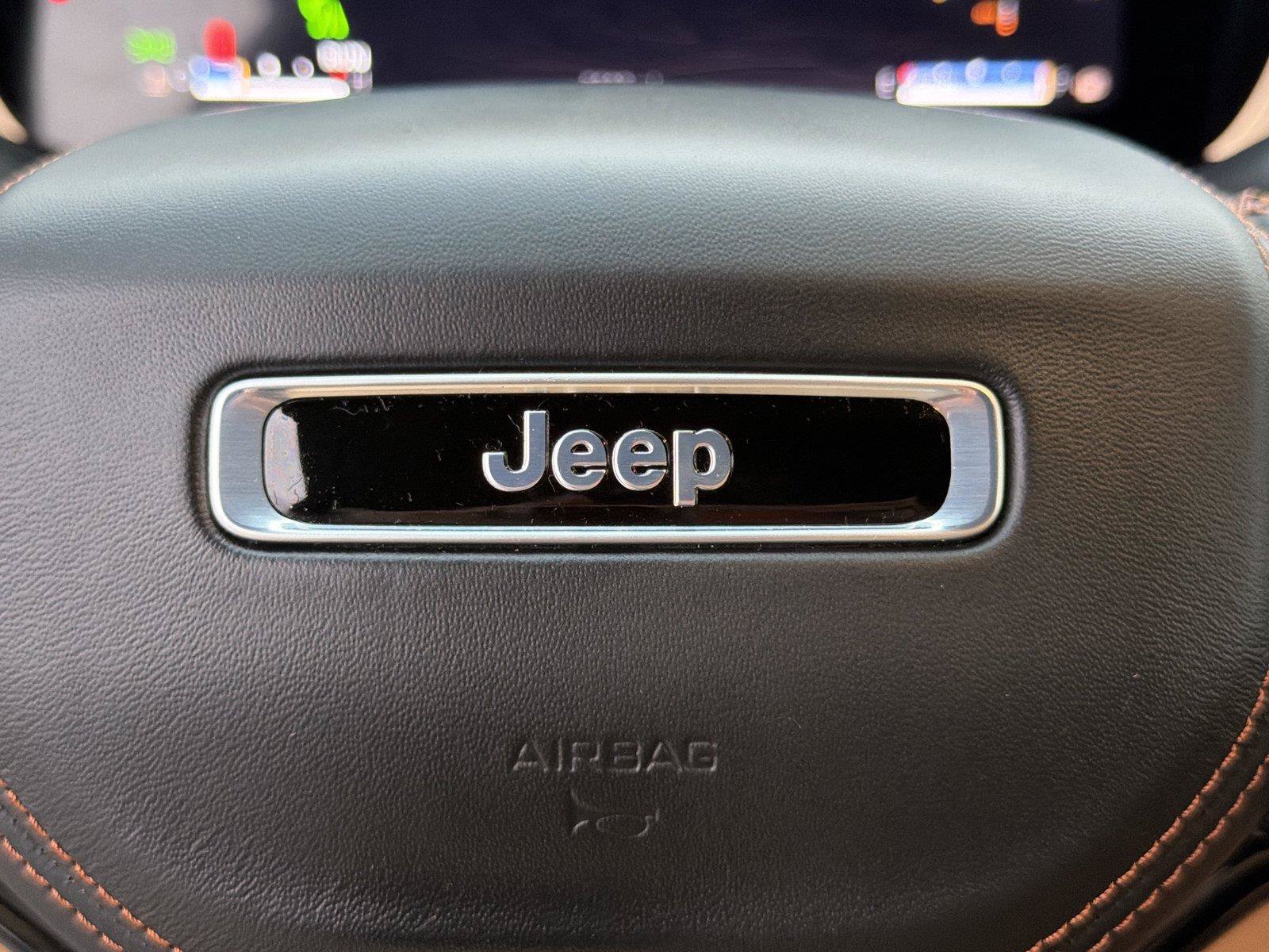 Used 2026 Jeep Grand Cherokee L Summit w/ Obsidian Package AWD/4WD image 26