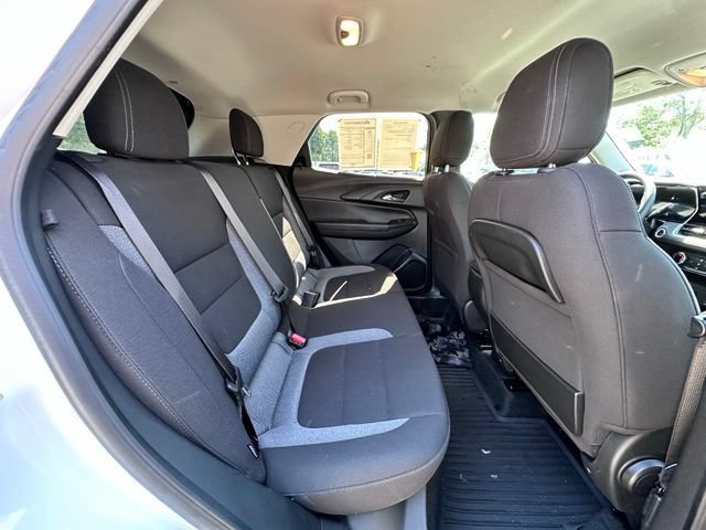 Used 2024 Chevrolet TrailBlazer LT FWD image 29