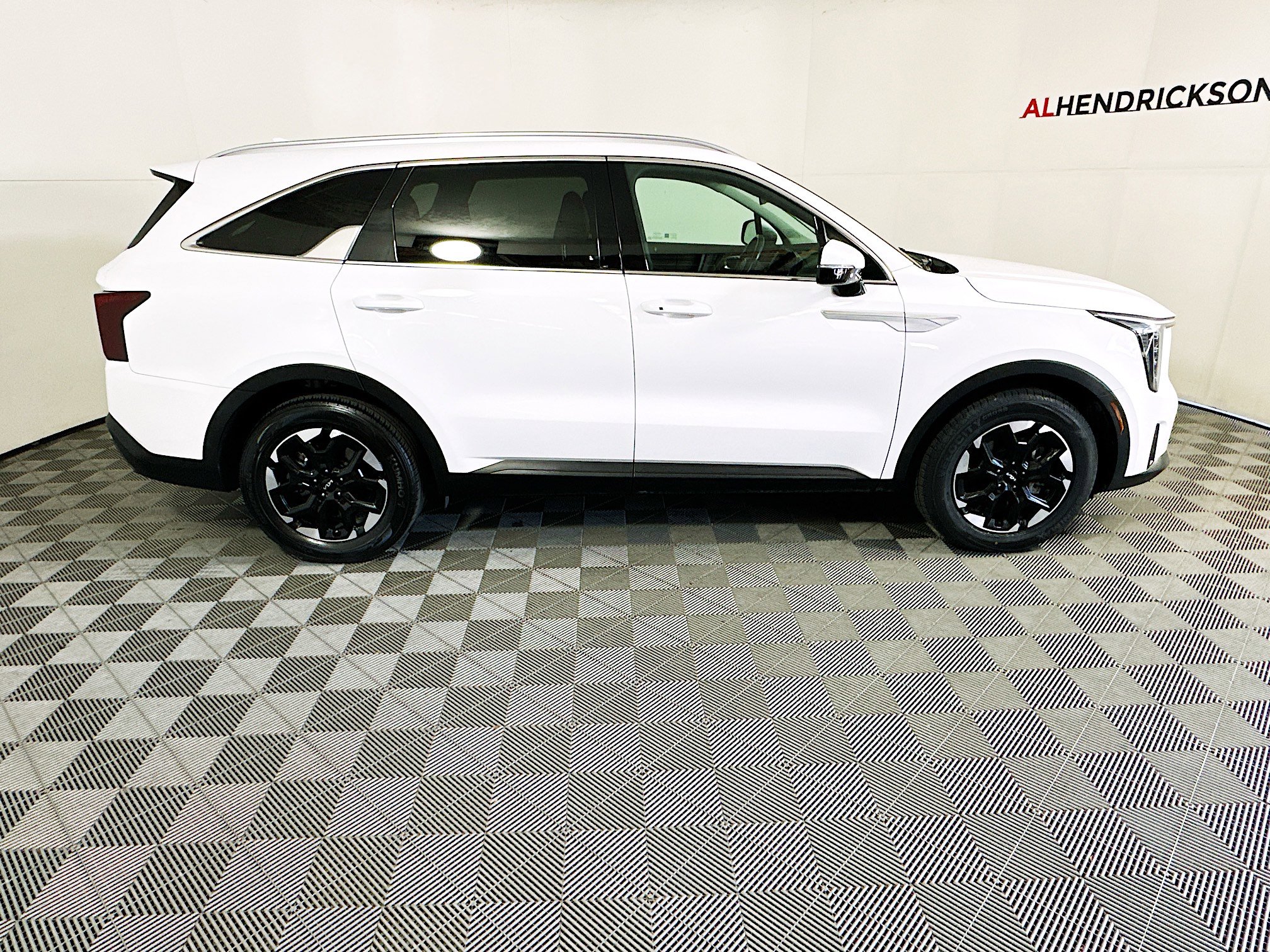 Used 2024 Kia Sorento S video 2