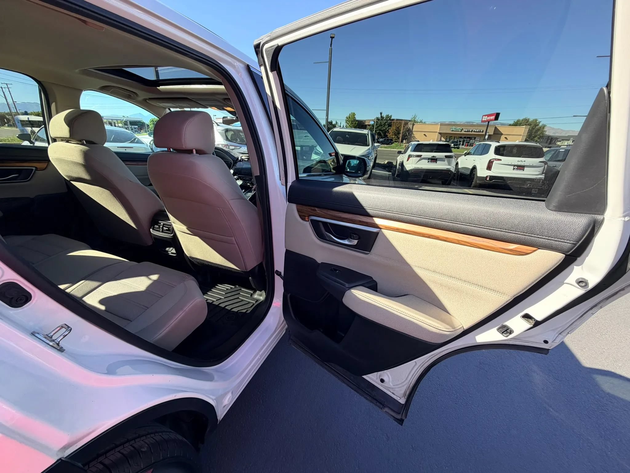 Used 2018 Honda CR-V EX image 23