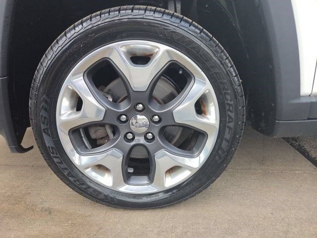 Used 2018 Jeep Compass Limited AWD/4WD image 47
