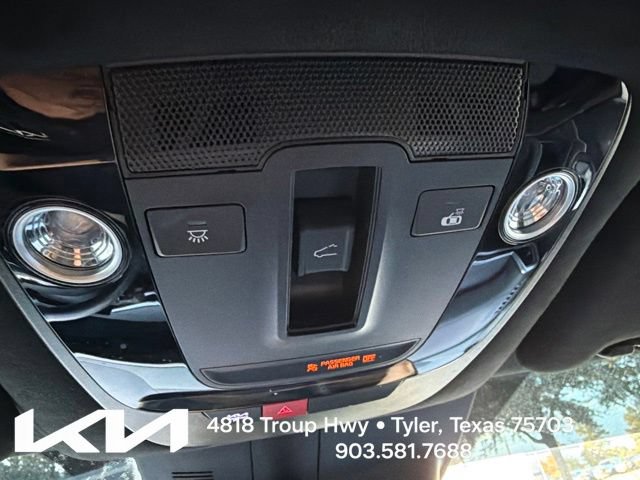 Certified 2024 Kia Sorento SX Prestige AWD/4WD image 23
