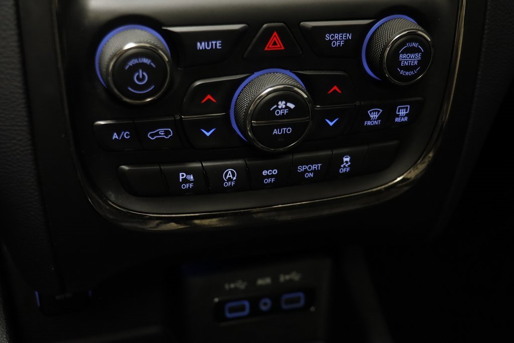 Used 2020 Dodge Durango GT image 11