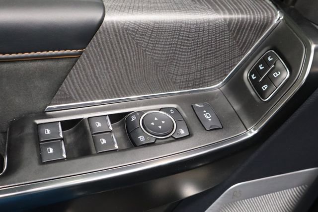 Used 2023 Ford F250 Platinum image 14
