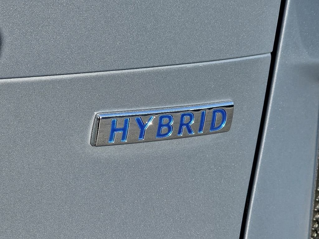 Certified 2025 MAZDA CX-50 AWD 2.5 Hybrid w/ Premium Pkg image 15