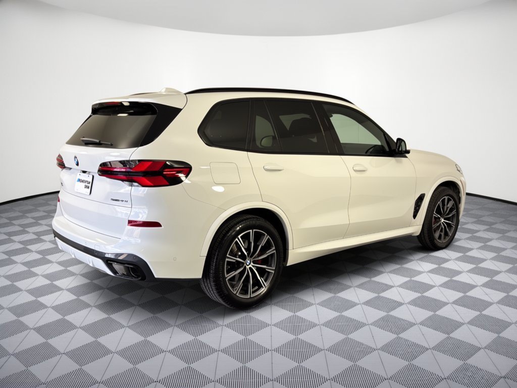 Certified 2024 BMW X5 sDrive40i w/ M Sport Package RWD image 9