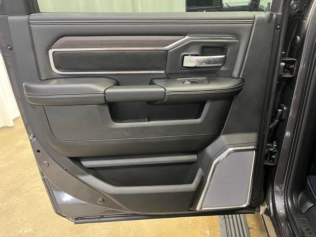 New 2026 RAM 2500 Laramie AWD/4WD image 26