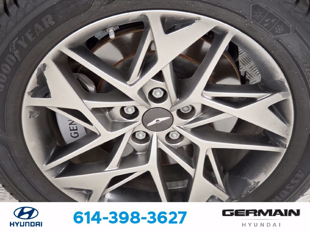 Used 2023 Genesis GV70 2.5T w/ Advanced Package AWD/4WD image 13