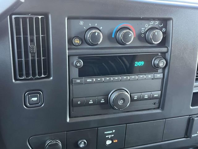 New 2026 GMC Savana 2500 Extended w/ Driver Convenience Package RWD image 22