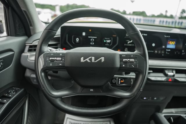 Used 2026 Kia EV9 Light RWD image 31